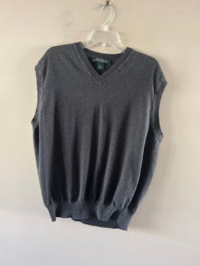 Brooks Brothers Golf Vest Size XL Gray